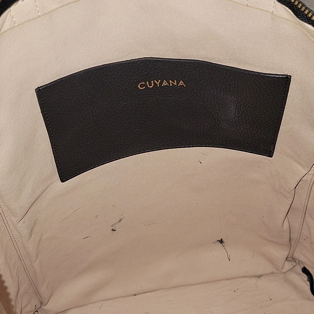 Cuyana Black Pebble Leather Tote Shoulder Bag